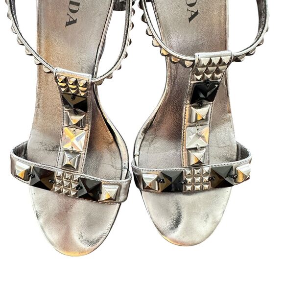 Prada 38 Patent Leather T-Strap Silver Studded crystals Accents Block Sandals - Picture 4 of 15